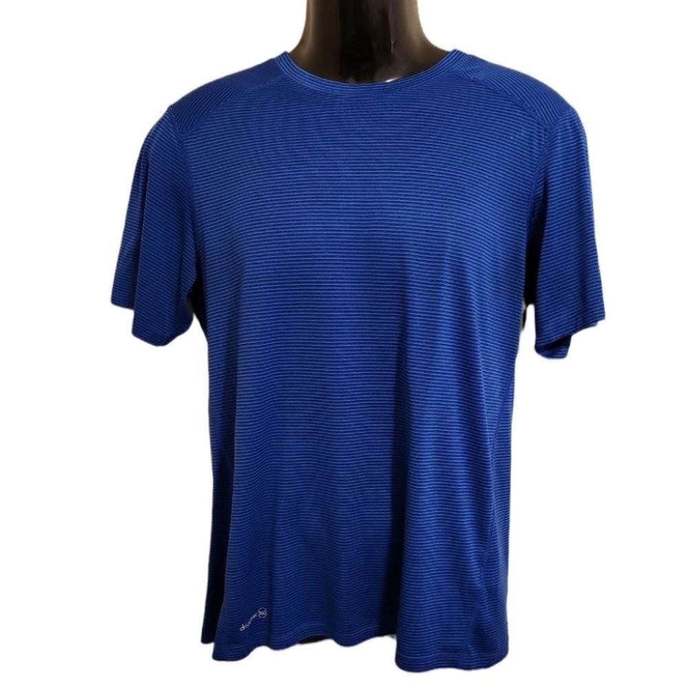 Russell Dri-Power Fit Shirt (size 34 M)